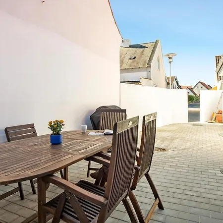3 Bedroom Amazing In Vakantiehuis